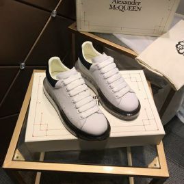 Picture of Alexander McQueen Shoes Men _SKUfw70621599fw